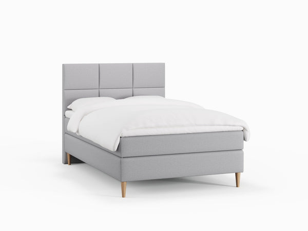 Svanhild Älv 140x200 Lys grå Nordic Dream tilbyder senge med skandinavisk design og højkvalitets materialer. Oplev perfekt komfort for en god nattesøvn. Bestil din i dag!