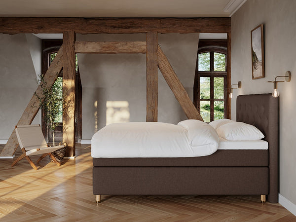 Nora Fjord | 160x210 | Mørk brun - Nordic Dream