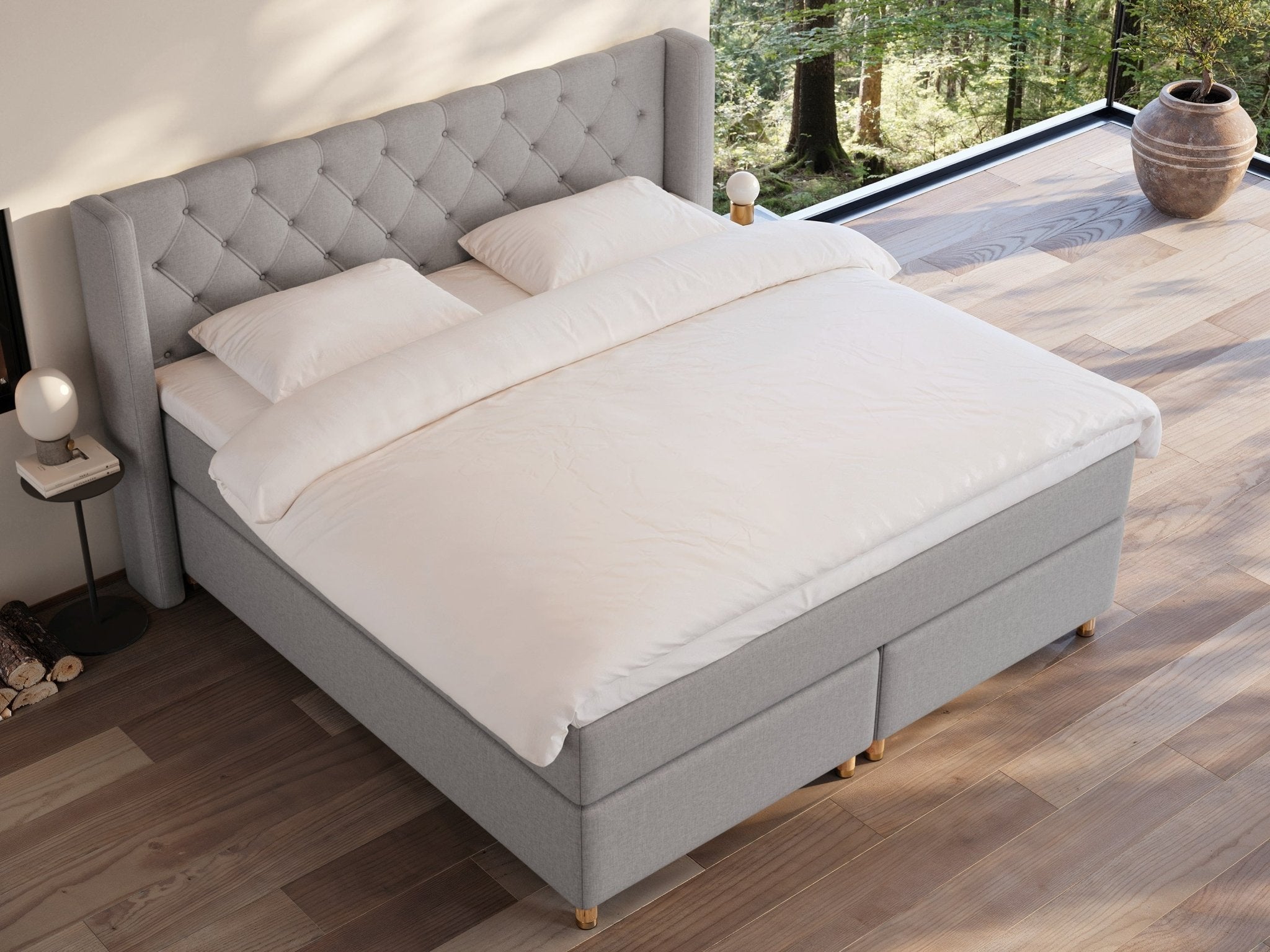 Eira Fjord 220x220 Lys grå Nordic Dream tilbyder senge med skandinavisk design og højkvalitets materialer. Oplev perfekt komfort for en god nattesøvn. Bestil din i dag!