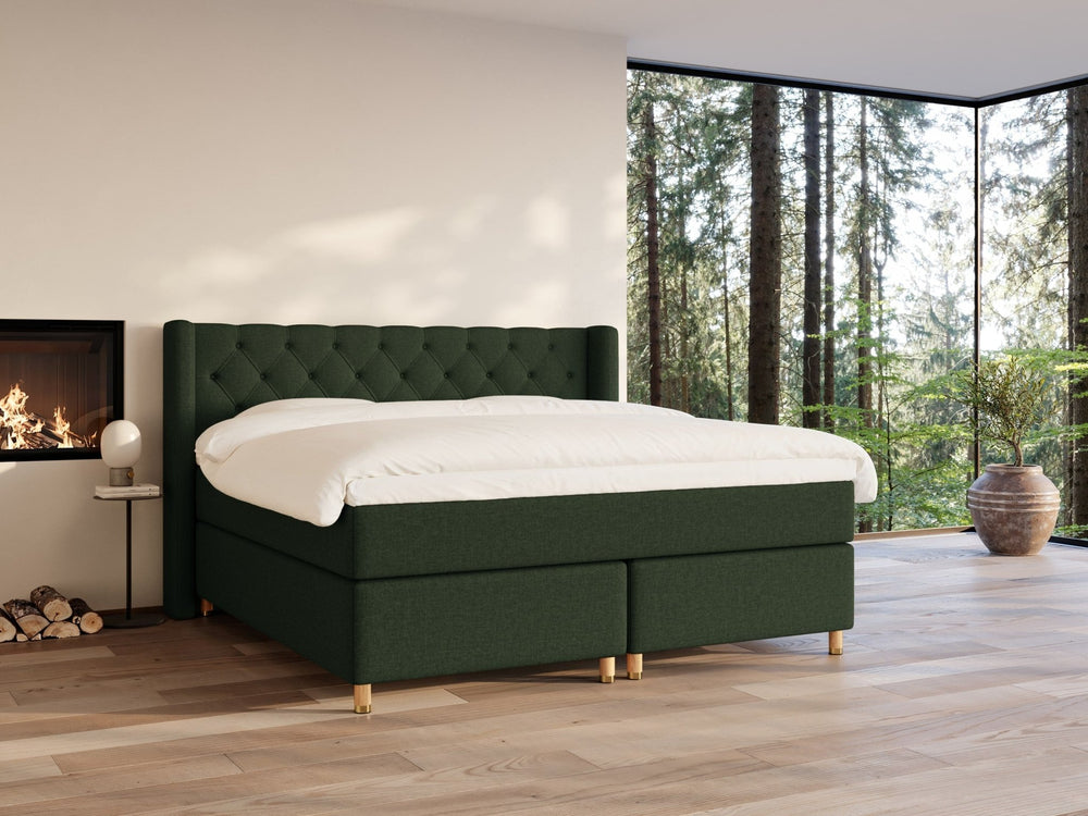 Eira Fjord 200x200 Dyb grøn Nordic Dream tilbyder senge med skandinavisk design og højkvalitets materialer. Oplev perfekt komfort for en god nattesøvn. Bestil din i dag!