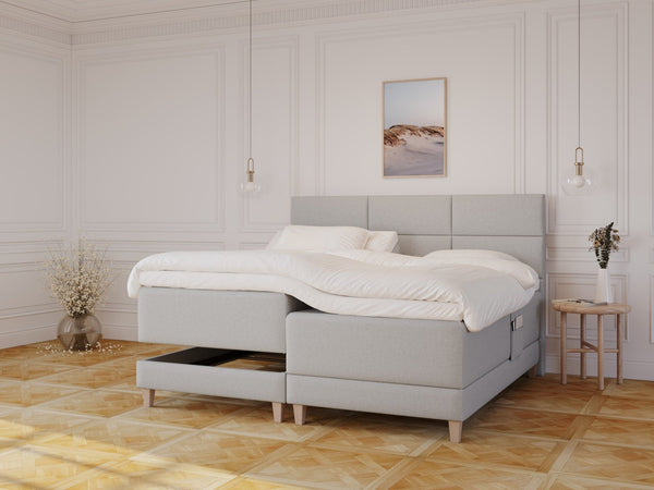 Aura Fjord 210x210 Lys grå Nordic Dream tilbyder senge med skandinavisk design og højkvalitets materialer. Oplev perfekt komfort for en god nattesøvn. Bestil din i dag!