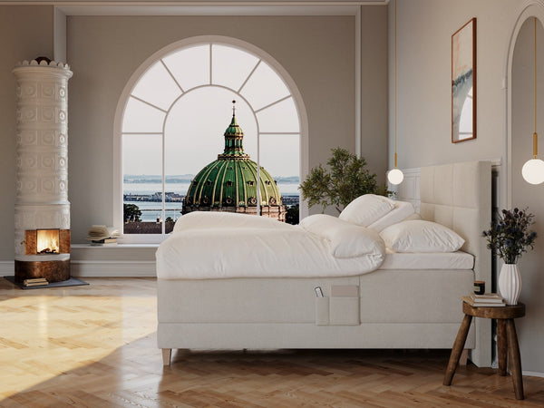 Aura Nordlys 180x200 Bouclé cream Nordic Dream tilbyder senge med skandinavisk design og højkvalitets materialer. Oplev perfekt komfort for en god nattesøvn. Bestil din i dag!