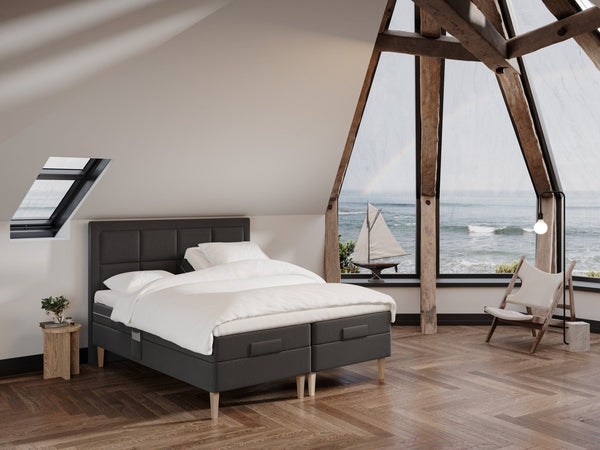 Ragna Fjord 160x200 Antracit Nordic Dream tilbyder senge med skandinavisk design og højkvalitets materialer. Oplev perfekt komfort for en god nattesøvn. Bestil din i dag!