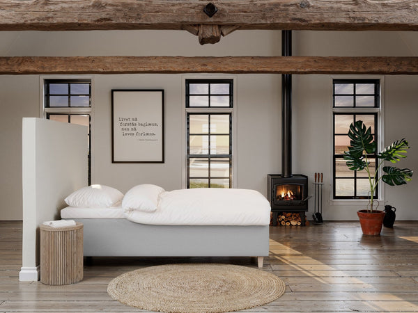Freja Fjäll 90x210 Lys grå Nordic Dream tilbyder senge med skandinavisk design og højkvalitets materialer. Oplev perfekt komfort for en god nattesøvn. Bestil din i dag!