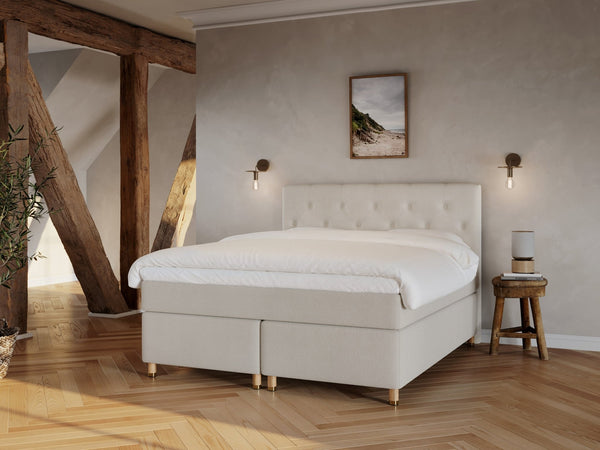 Nora Fjord | 180x200 | Bouclé cream - Nordic Dream