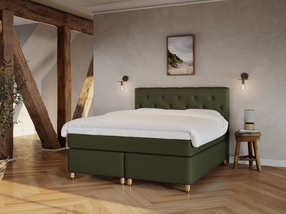 Nora Fjord | 180x210 | Dyb grøn - Nordic Dream