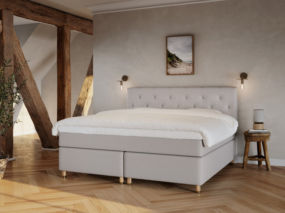 Nora Fjord | 220x220 | Lys grå - Nordic Dream