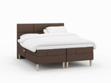 Ragna Fjord 160x200 Mørk brun Nordic Dream tilbyder senge med skandinavisk design og højkvalitets materialer. Oplev perfekt komfort for en god nattesøvn. Bestil din i dag!