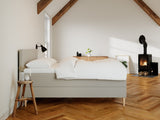 Astrid Fjord 120x200 Sand Nordic Dream tilbyder senge med skandinavisk design og højkvalitets materialer. Oplev perfekt komfort for en god nattesøvn. Bestil din i dag!