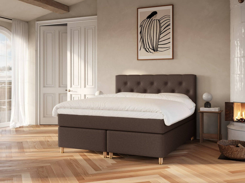 Nora | 180x200 | Mørk brun - Nordic Dream