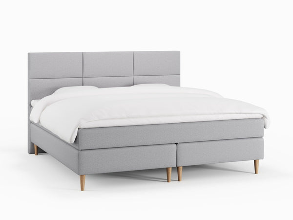 Svanhild Fjäll 210x210 Lys grå Nordic Dream tilbyder senge med skandinavisk design og højkvalitets materialer. Oplev perfekt komfort for en god nattesøvn. Bestil din i dag!