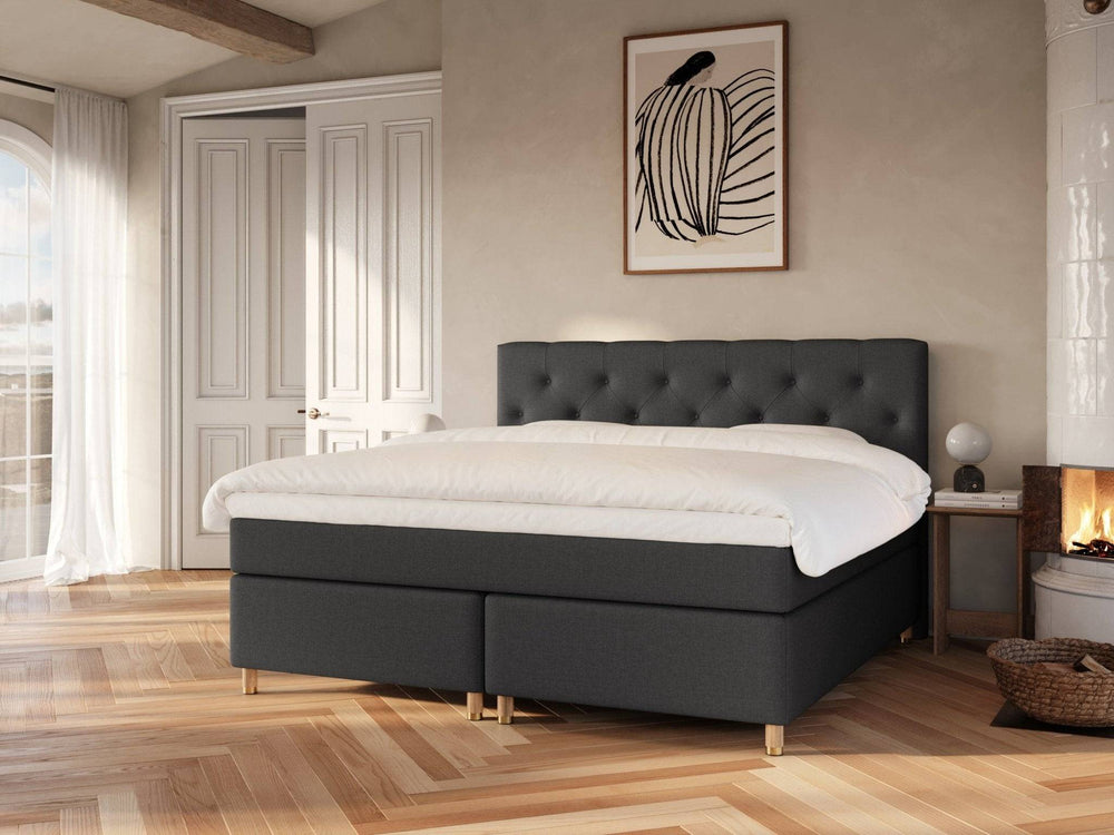 Nora | 200x200 | Antracit - Nordic Dream