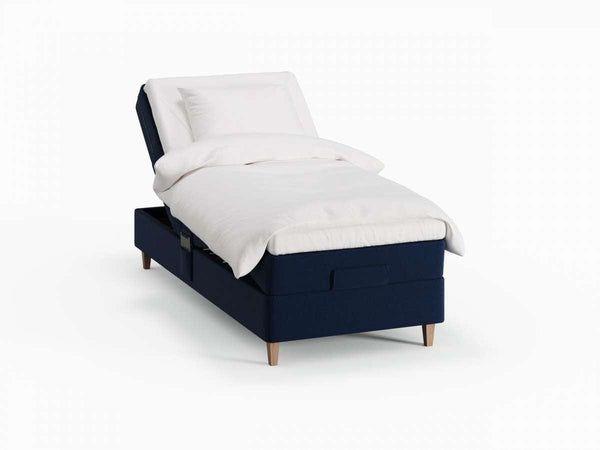 Ragna Fjäll 90x200 Dyb blå Nordic Dream tilbyder senge med skandinavisk design og højkvalitets materialer. Oplev perfekt komfort for en god nattesøvn. Bestil din i dag!
