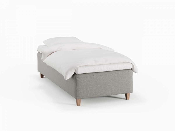 Freja Fjäll 90x200 Lys grå Nordic Dream tilbyder senge med skandinavisk design og højkvalitets materialer. Oplev perfekt komfort for en god nattesøvn. Bestil din i dag!