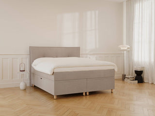 Alva Grande | 160x210 | Bouclé latte - Nordic Dream
