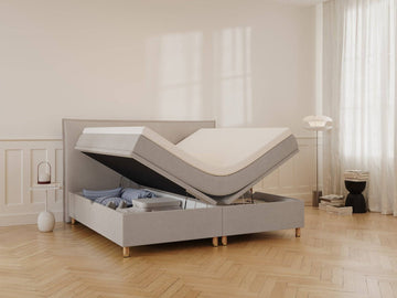 Alva Grande | 220x220 | Bouclé latte - Nordic Dream