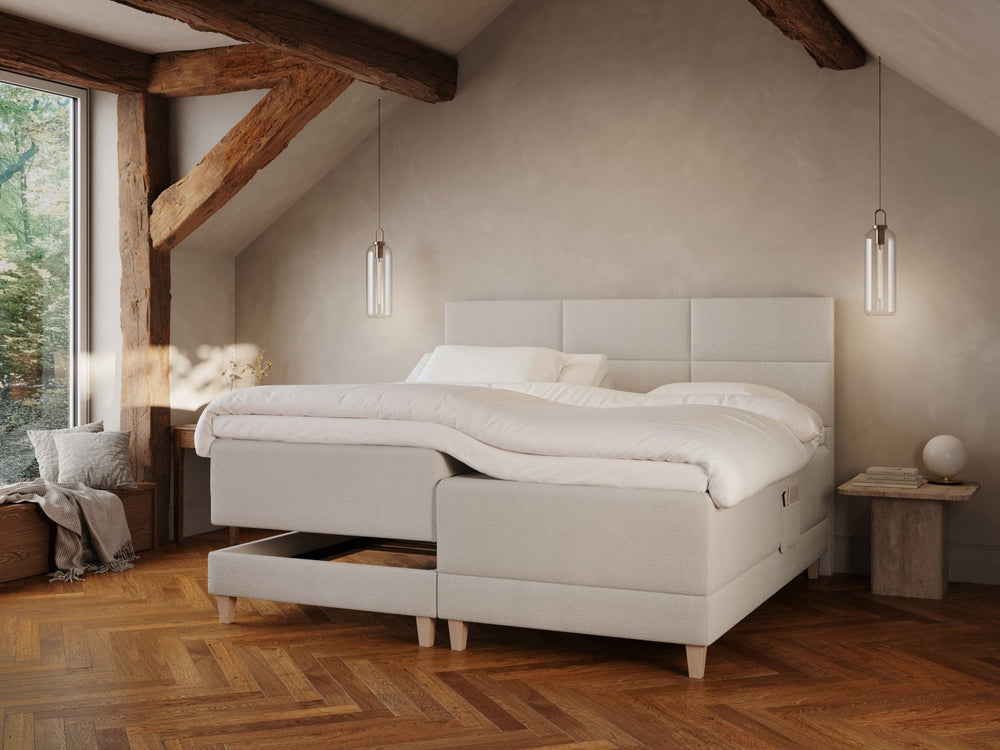 Aura Fjäll | 210x210 | Bouclé cream - Nordic Dream