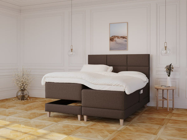 Aura Älv 180x200 Mørk brun Nordic Dream tilbyder senge med skandinavisk design og højkvalitets materialer. Oplev perfekt komfort for en god nattesøvn. Bestil din i dag!