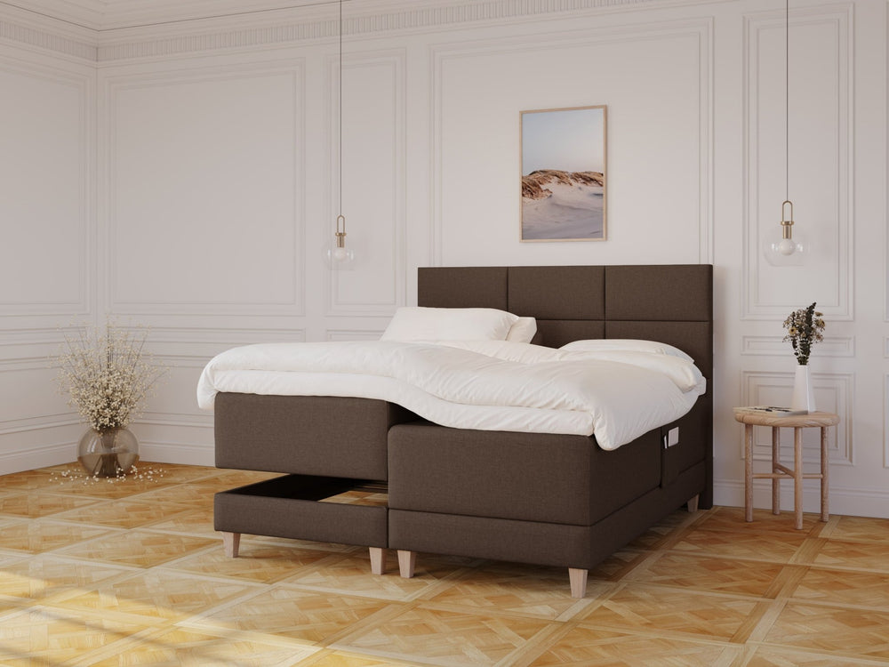 Aura Fjord 180x200 Mørk brun Nordic Dream tilbyder senge med skandinavisk design og højkvalitets materialer. Oplev perfekt komfort for en god nattesøvn. Bestil din i dag!