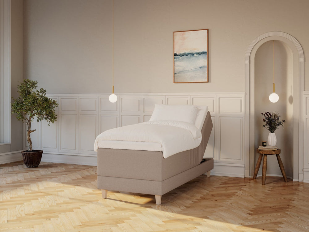 Aura Nordlys 90x210 Brun Nordic Dream tilbyder senge med skandinavisk design og højkvalitets materialer. Oplev perfekt komfort for en god nattesøvn. Bestil din i dag!