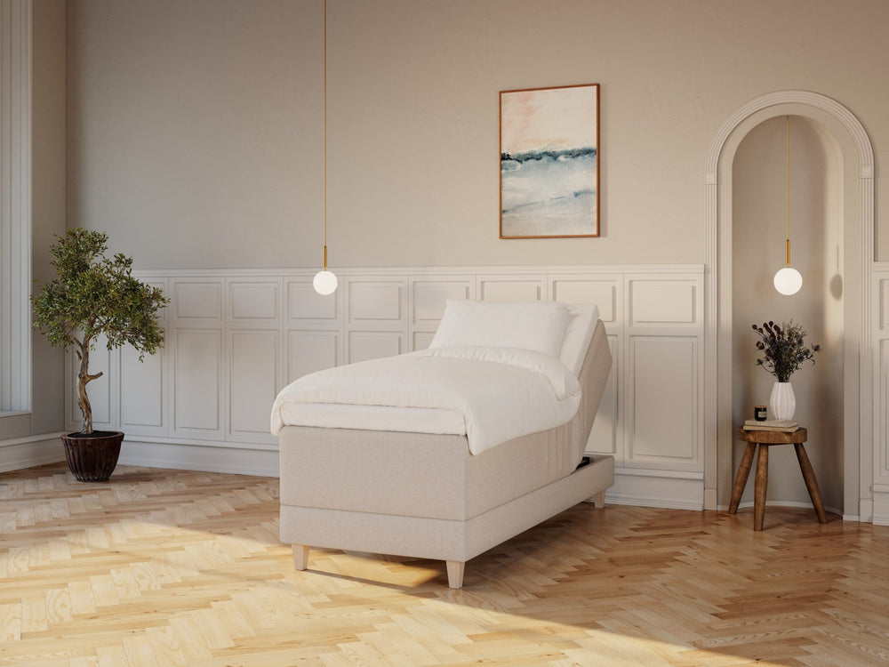 Aura Nordlys 80x200 Sand Nordic Dream tilbyder senge med skandinavisk design og højkvalitets materialer. Oplev perfekt komfort for en god nattesøvn. Bestil din i dag!