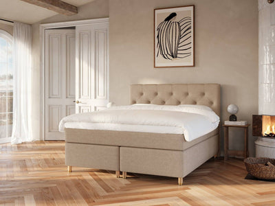 Nora | 160x200 | Bouclé latte - Nordic Dream