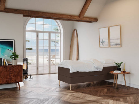 Astrid | 90x200 | Mørk brun - Nordic Dream