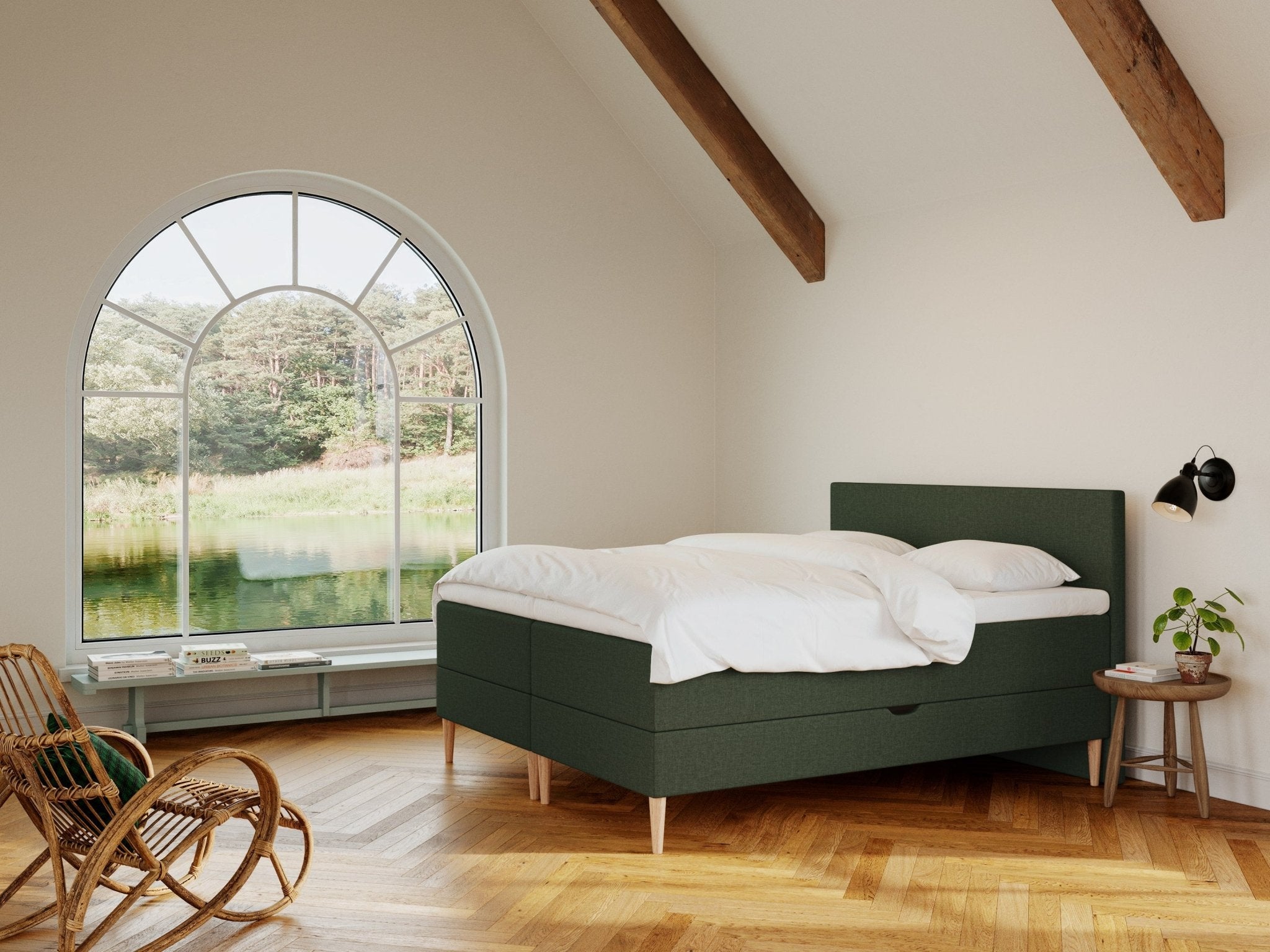 Astrid Älv 160x200 Dyb grøn Nordic Dream tilbyder senge med skandinavisk design og højkvalitets materialer. Oplev perfekt komfort for en god nattesøvn. Bestil din i dag!