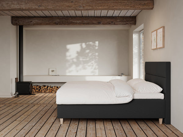Freja Fjord 160x200 Antracit Nordic Dream tilbyder senge med skandinavisk design og højkvalitets materialer. Oplev perfekt komfort for en god nattesøvn. Bestil din i dag!