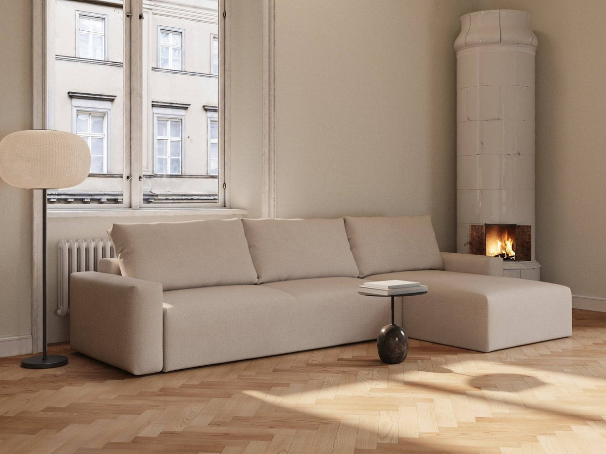 Maru sovesofa med chaiselong og opbevaring i farven Sand