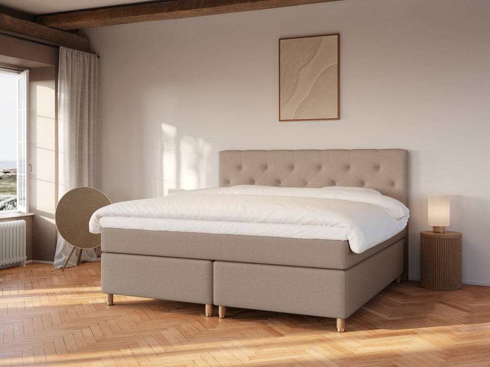 Nora Fjäll | 200x200 | Brun - Nordic Dream