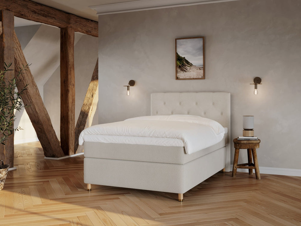 Nora Fjord | 140x200 | Bouclé cream - Nordic Dream