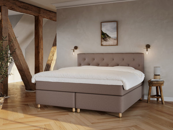 Nora Fjord | 220x220 | Mocha - Nordic Dream