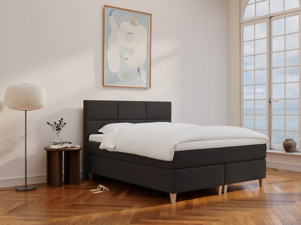 Snefrid Älv 180x200 Antracit Nordic Dream tilbyder senge med skandinavisk design og højkvalitets materialer. Oplev perfekt komfort for en god nattesøvn. Bestil din i dag!