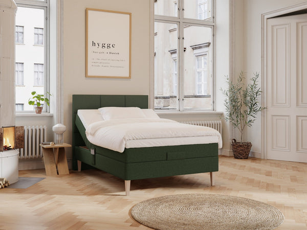 Ragna Älv 120x200 Dyb grøn Nordic Dream tilbyder senge med skandinavisk design og højkvalitets materialer. Oplev perfekt komfort for en god nattesøvn. Bestil din i dag!
