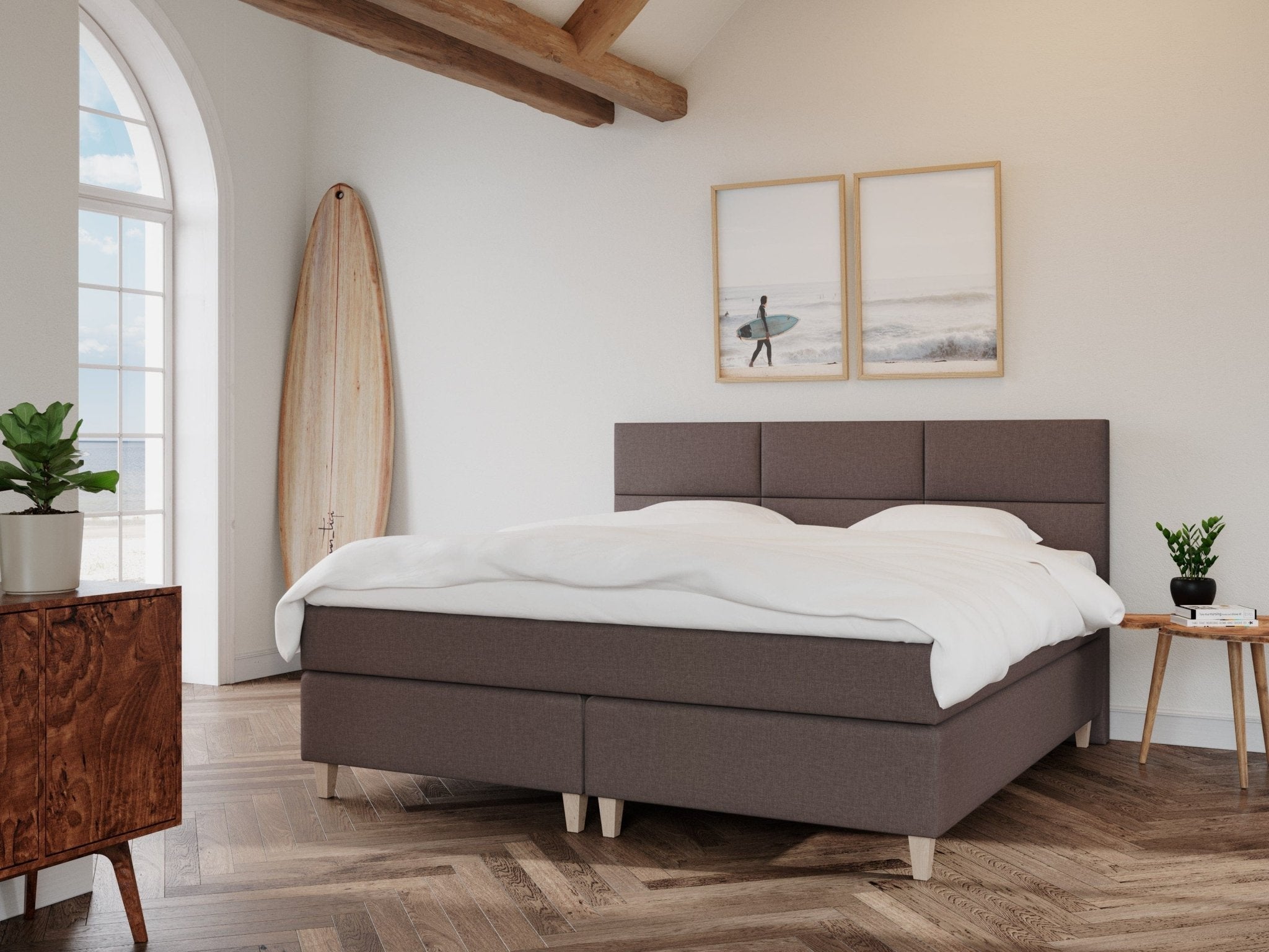 Snefrid Fjord 210x210 Mørk Brun Nordic Dream tilbyder senge med skandinavisk design og højkvalitets materialer. Oplev perfekt komfort for en god nattesøvn. Bestil din i dag!