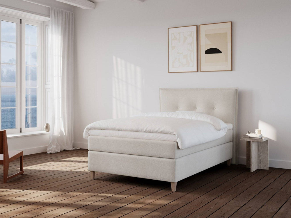 Snefrid | 140x210 | Bouclé cream - Nordic Dream
