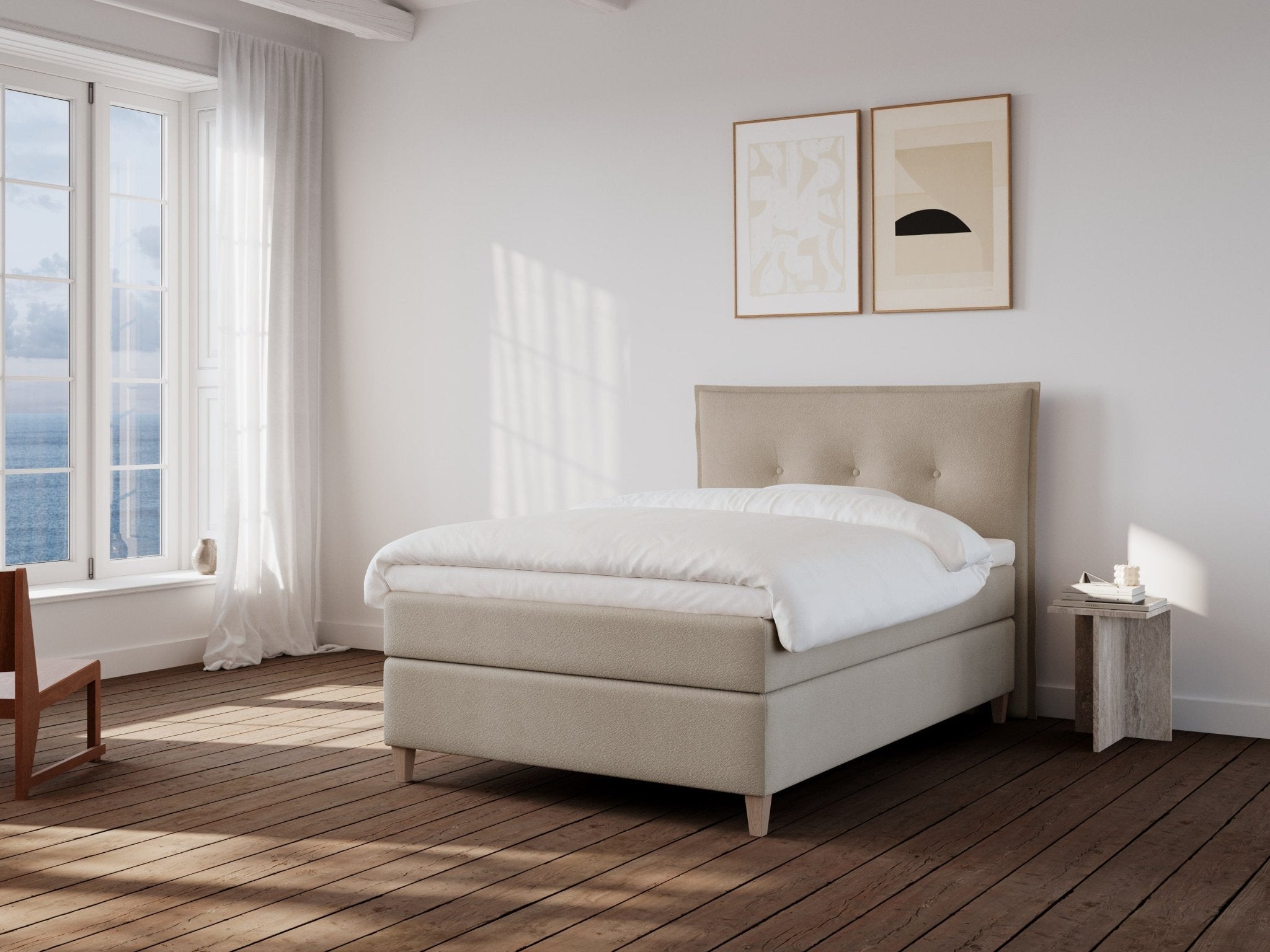Snefrid Nordlys 140x200 Bouclé latte Nordic Dream tilbyder senge med skandinavisk design og højkvalitets materialer. Oplev perfekt komfort for en god nattesøvn. Bestil din i dag!