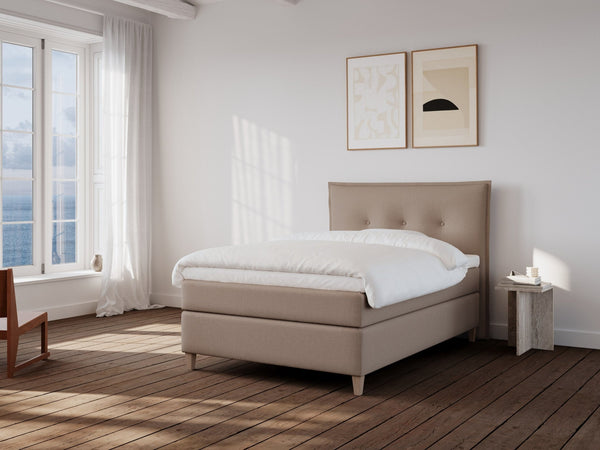 Snefrid Nordlys 120x200 Brun Nordic Dream tilbyder senge med skandinavisk design og højkvalitets materialer. Oplev perfekt komfort for en god nattesøvn. Bestil din i dag!