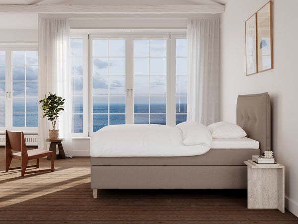 Snefrid Nordlys 120x200 Brun Nordic Dream tilbyder senge med skandinavisk design og højkvalitets materialer. Oplev perfekt komfort for en god nattesøvn. Bestil din i dag!