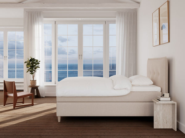 Snefrid Nordlys 120x200 Sand Nordic Dream tilbyder senge med skandinavisk design og højkvalitets materialer. Oplev perfekt komfort for en god nattesøvn. Bestil din i dag!