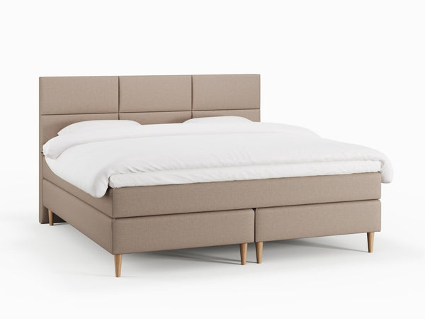 Svanhild Fjäll 210x210 Brun Nordic Dream tilbyder senge med skandinavisk design og højkvalitets materialer. Oplev perfekt komfort for en god nattesøvn. Bestil din i dag!