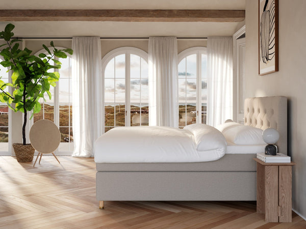 Nora Nordlys 140x200 Sand Nordic Dream tilbyder senge med skandinavisk design og højkvalitets materialer. Oplev perfekt komfort for en god nattesøvn. Bestil din i dag!