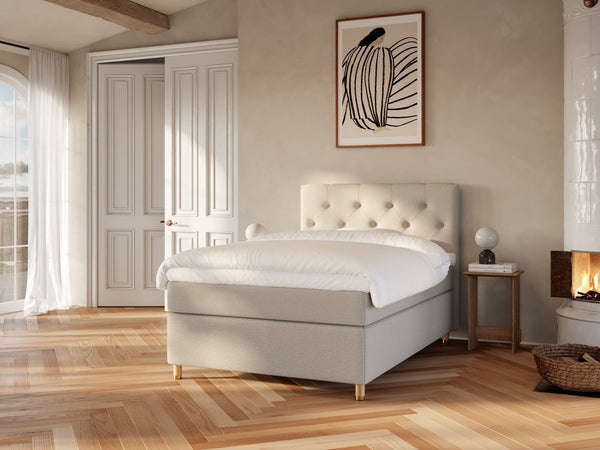 Nora Nordlys 140x200 Sand Nordic Dream tilbyder senge med skandinavisk design og højkvalitets materialer. Oplev perfekt komfort for en god nattesøvn. Bestil din i dag!
