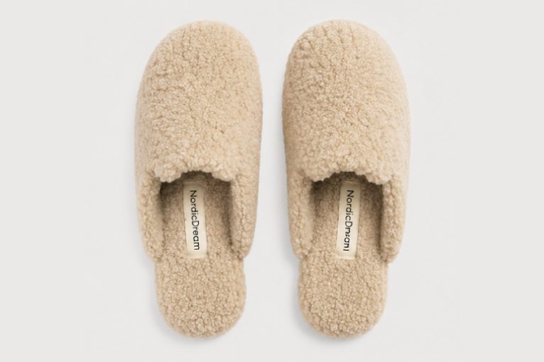 Slippers | Beige wool