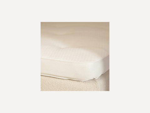 Nordic Dream tilbyder senge med skandinavisk design og højkvalitets materialer. Oplev perfekt komfort for en god nattesøvn. Bestil din i dag!